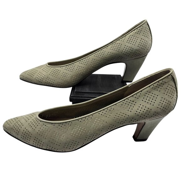 Vtg Amalfi Women's Grey Italian Nubuck Leather Heels Pumps Sz 9.5 AA - Picture 2 of 10